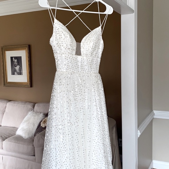 Alisha Hill Sequin Dress - Picture 4 of 10